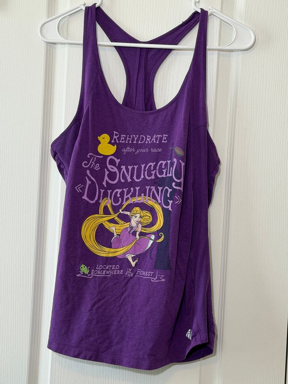 Raw Threads “The Snuggly Duckling” Rapunzel Racer Back Tank-Women’s Size Large